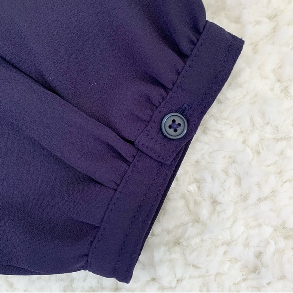 Ann Taylor LOFT Long Sleeve Chiffon Peter Pan Collar Henley in Navy Blue - Picture 5 of 7